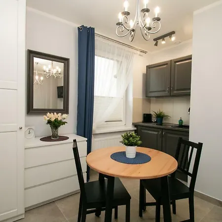 Good Night | Police Appartement Szczecin