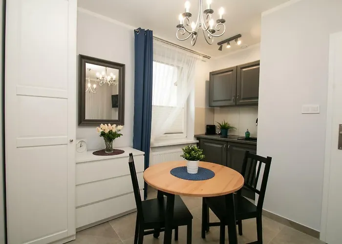 Good Night | Police Apartamento Szczecin